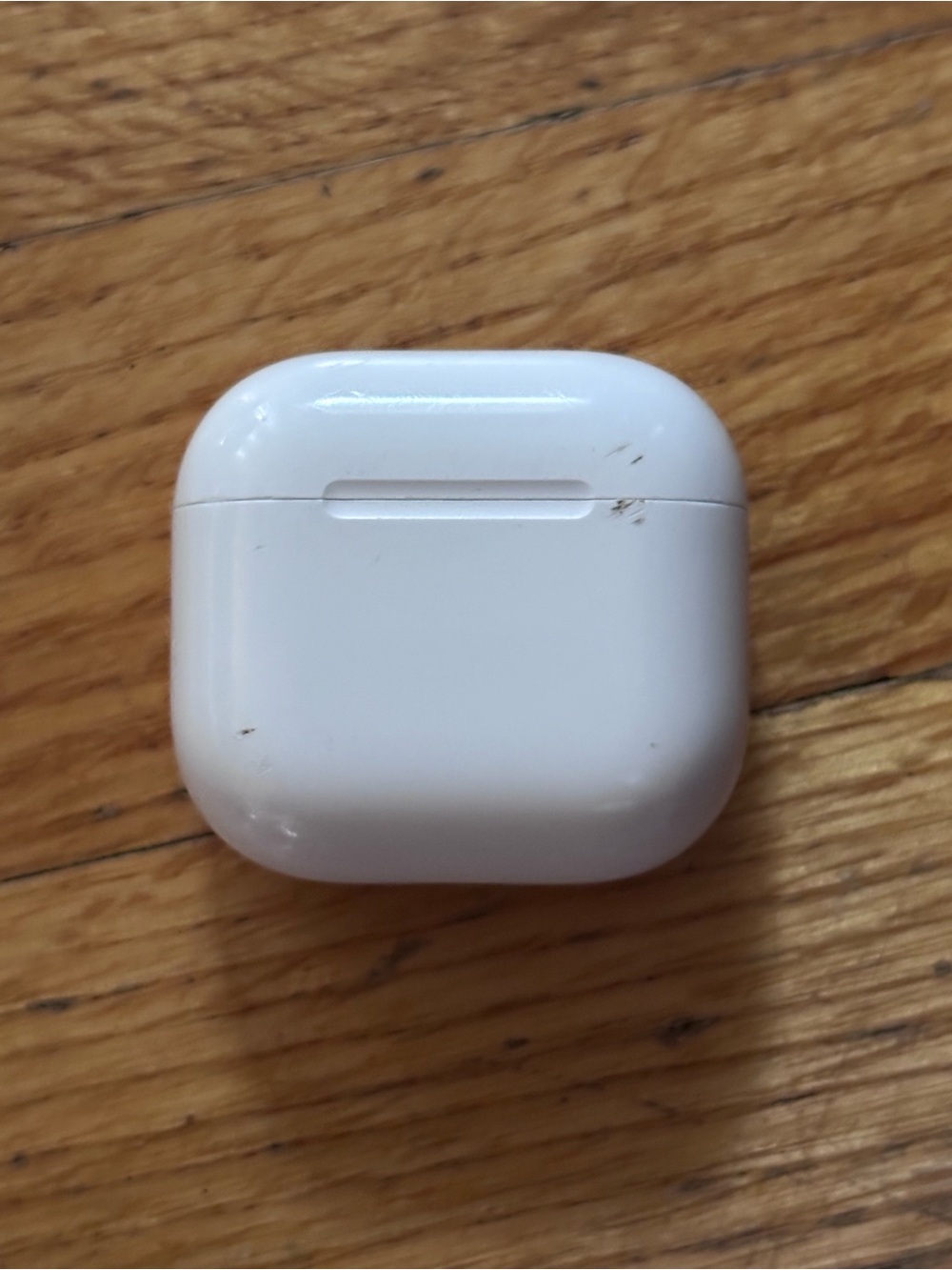 Apple AirPods Charging Case